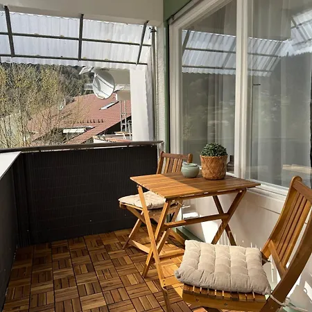 1-zimmer-apartment In Der Naehe Der Therme Und Haengebruecke