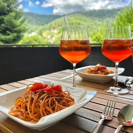 Daire 1-zimmer-apartment In Der Naehe Der Therme Und Haengebruecke *