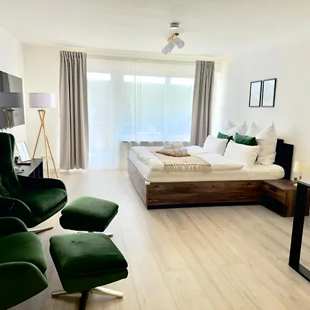 1-zimmer-apartment In Der Naehe Der Therme Und Haengebruecke Apartman